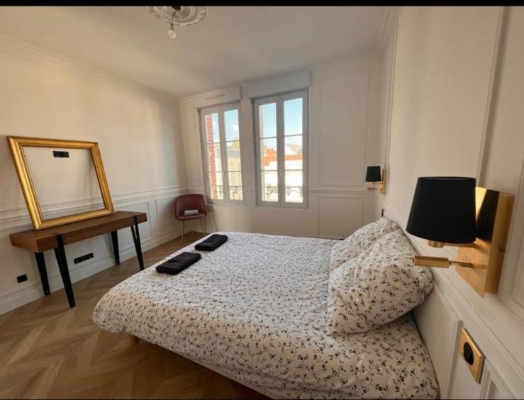 Bulle De Champagne : Petit Cocon En Plein Centre Apartment Épernay Exterior foto
